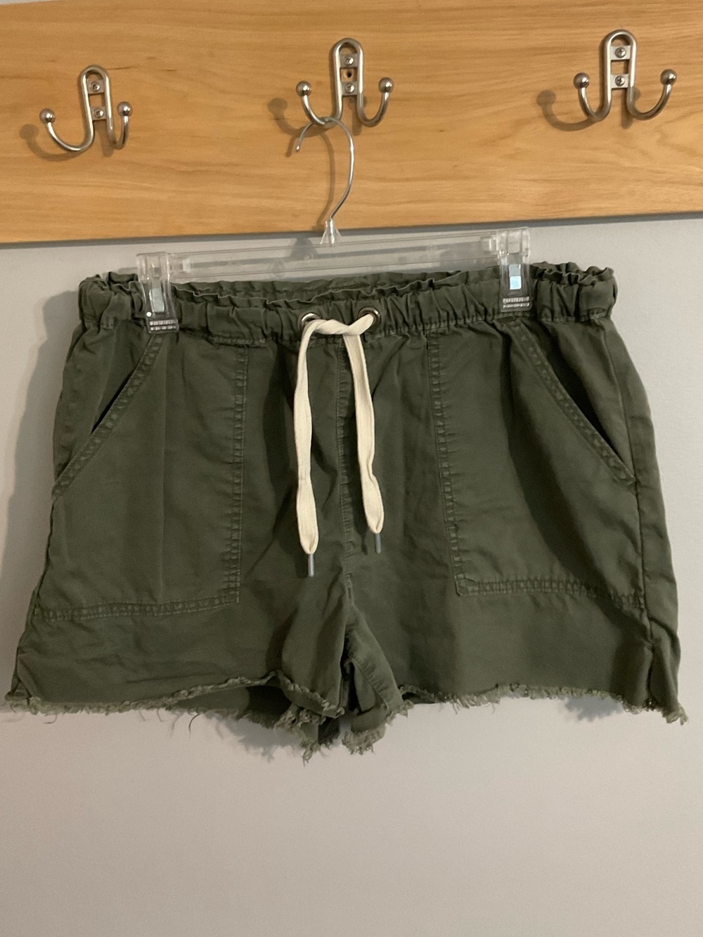 NOBO Olive High-Waist Olive Casual Shorts 11-13/30”waist